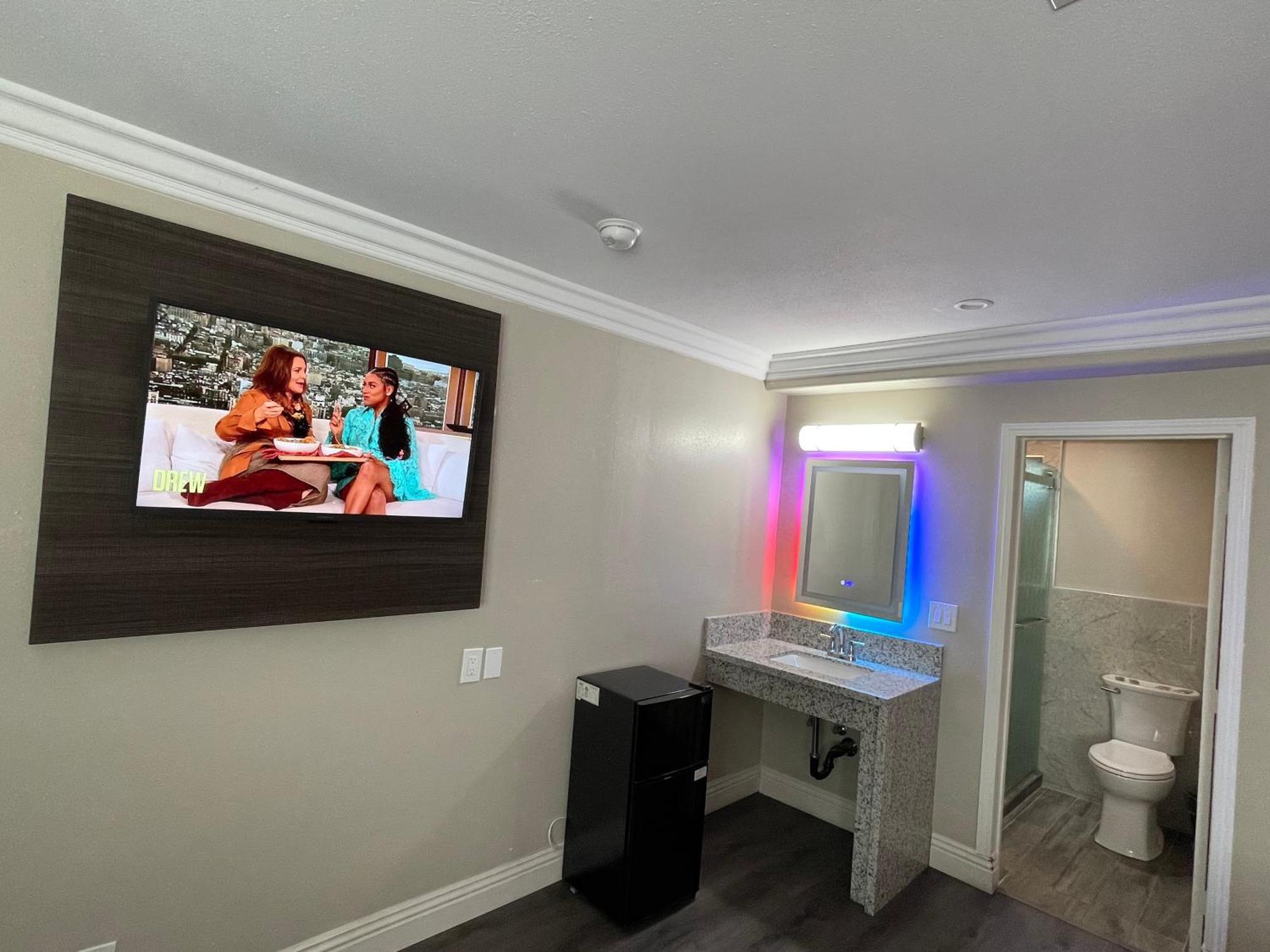 Diamond Inn 2*